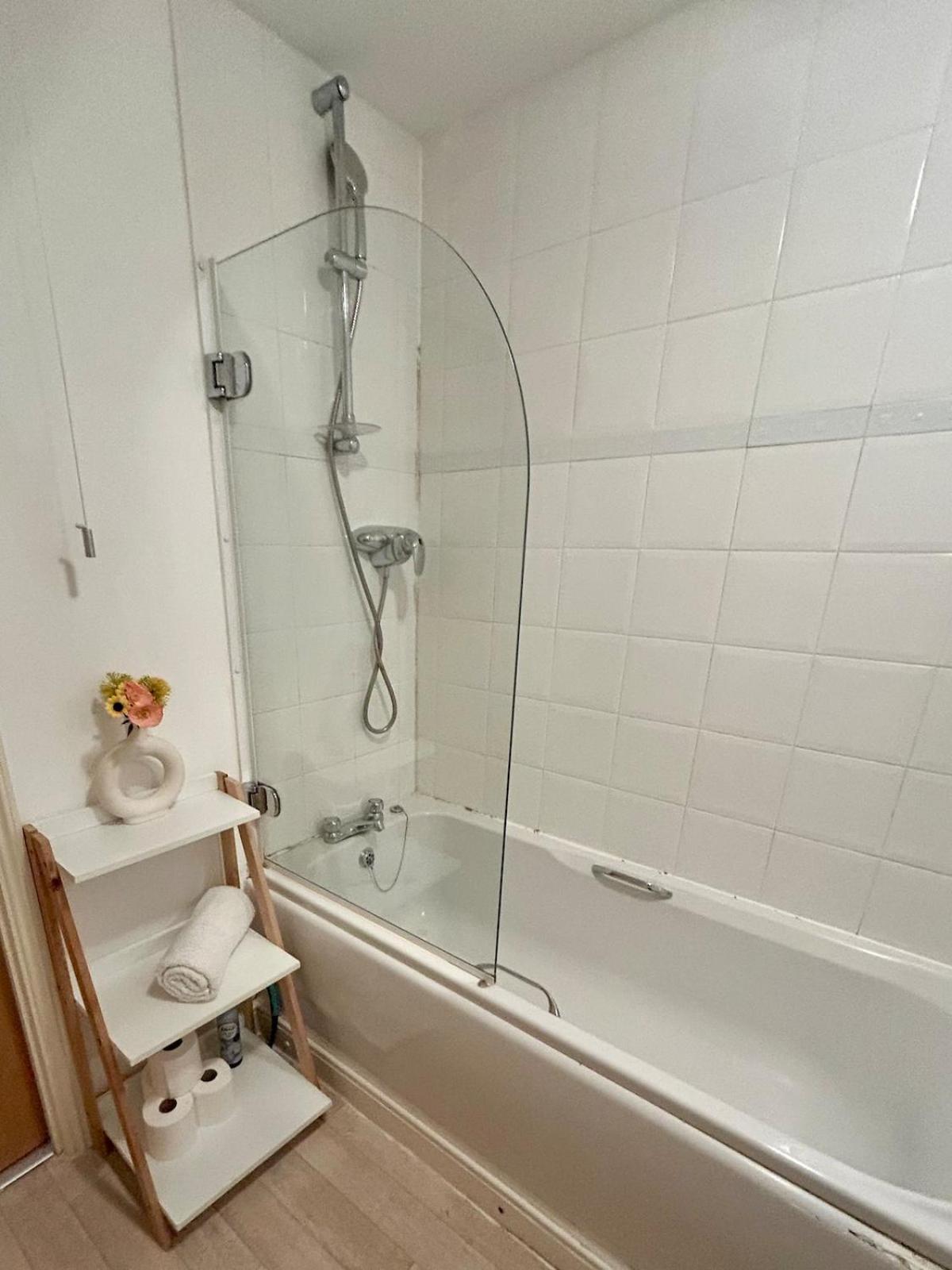 Bingley Retreat Apartment Canterbury Bagian luar foto